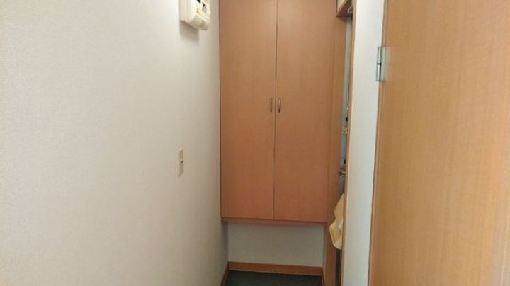 ボヌール高崎 Aの玄関