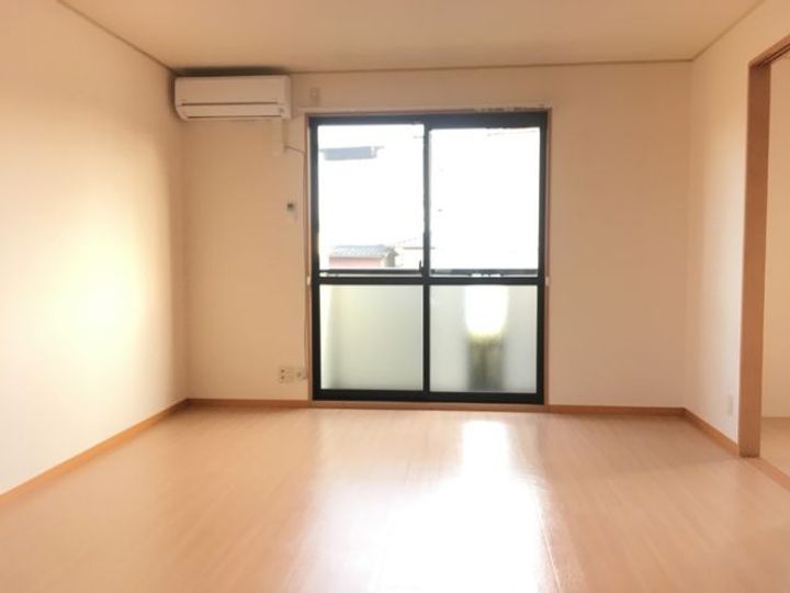 ボヌール高崎 Aの居間