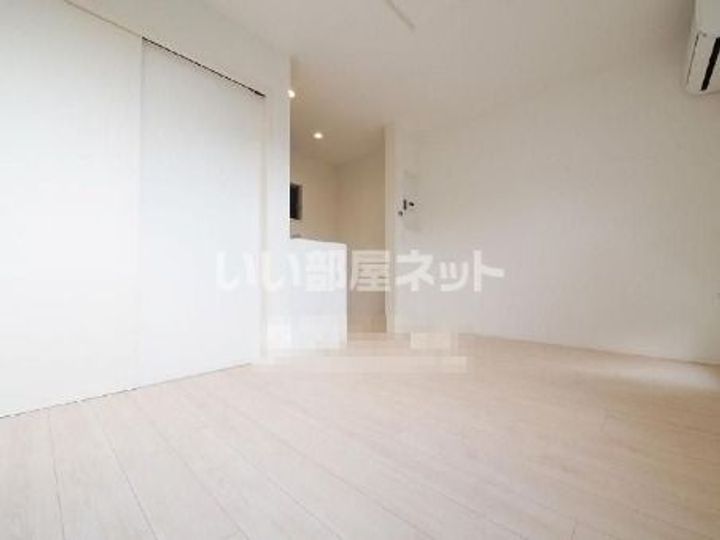 プレミアム蛎久の居間