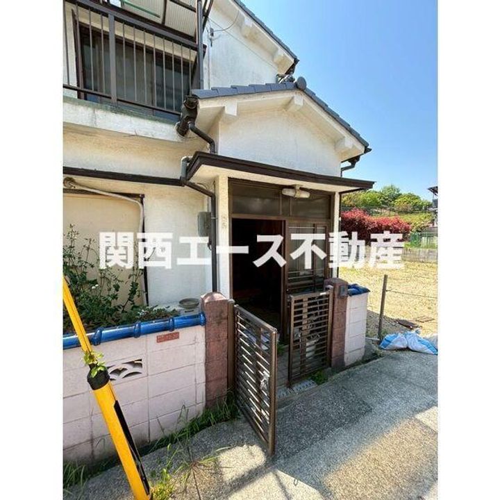 大阪府枚方市香里園山之手町(一戸建)の賃貸物件の外観