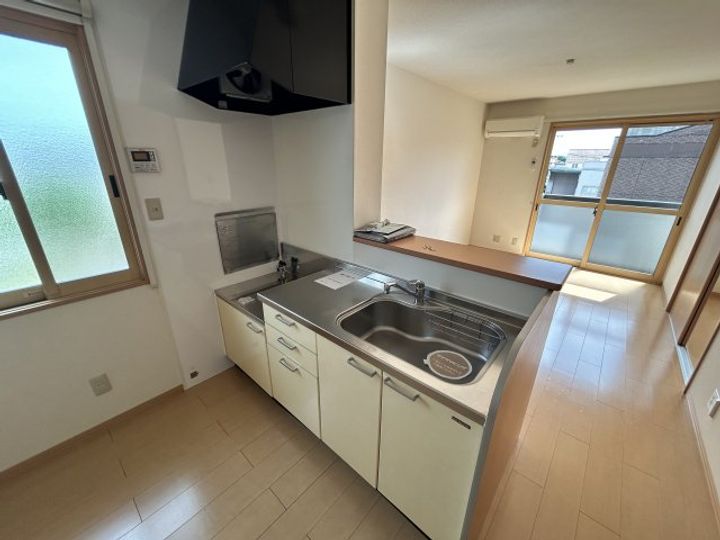 岡山県津山市高野山西(アパート)の賃貸物件のキッチン