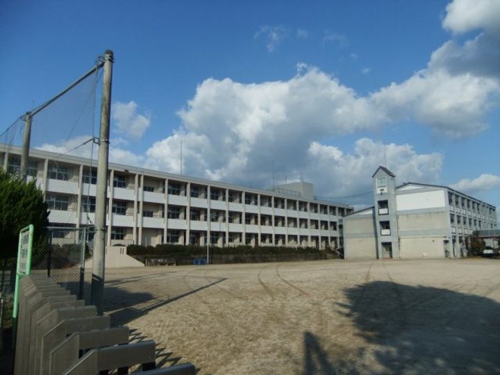 岡山県津山市高野山西(アパート)の賃貸物件の周辺