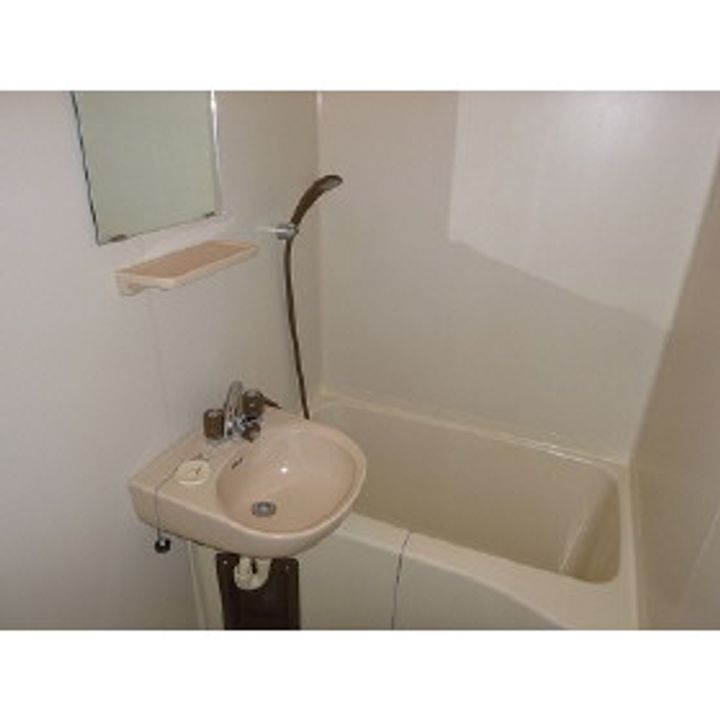 岩手県盛岡市中央通3(マンション)の賃貸物件の風呂