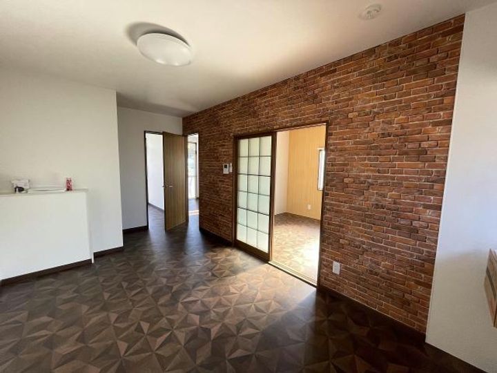 山口県岩国市門前町2(アパート)の賃貸物件の居間