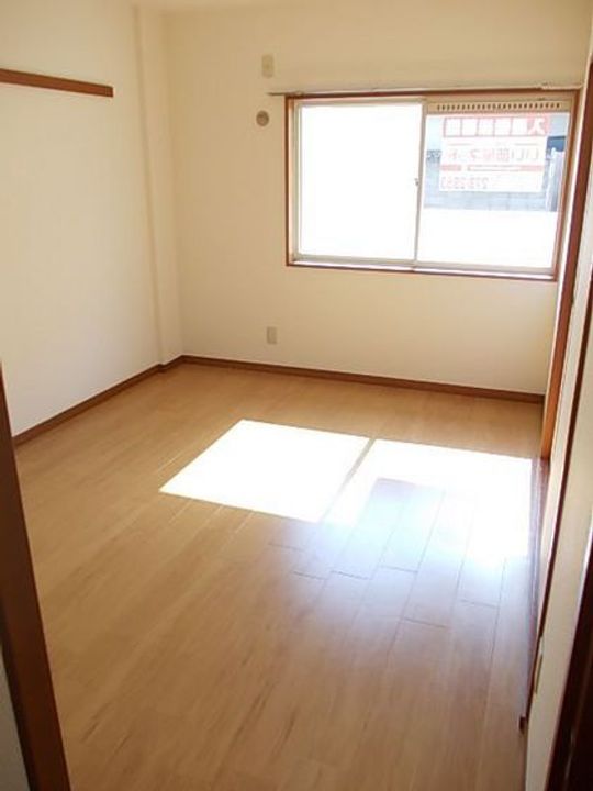 サンラッキーの内装