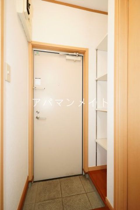 神奈川県横浜市港南区上永谷3(アパート)の賃貸物件の玄関