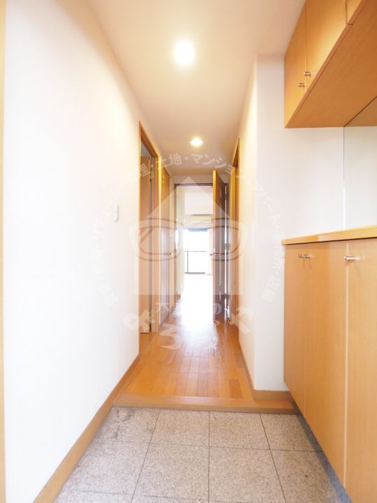 鹿児島県鹿児島市武1(マンション)の賃貸物件の玄関