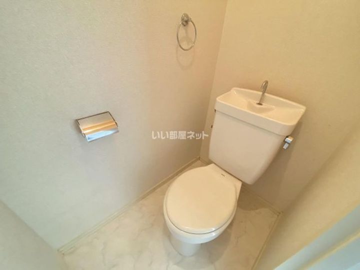 ディアコート原の内装