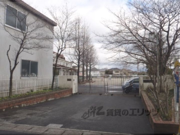 DOMUS・カギヤの周辺