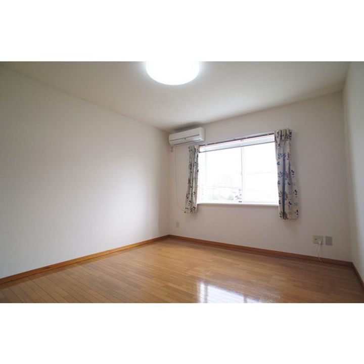 第2エステートサカイの内装