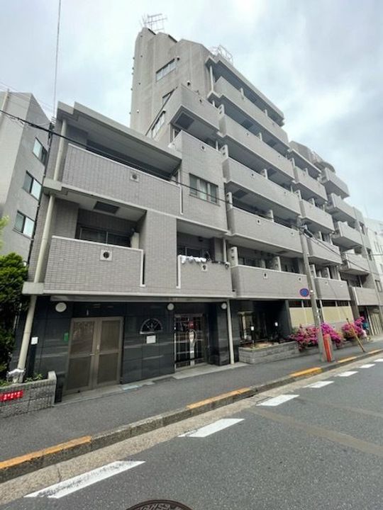 パークウェル市ヶ谷の外観