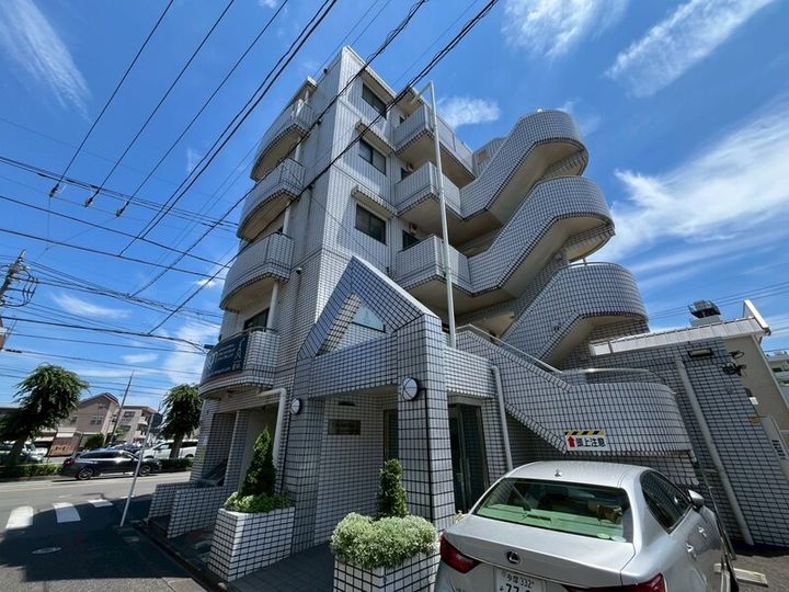 TMアクシスプラザIの外観
