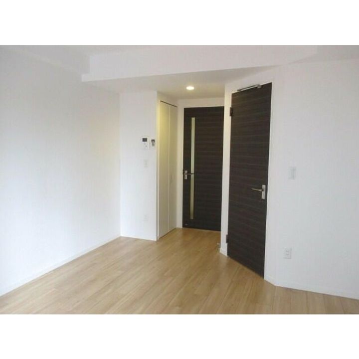 ラ・メージュ山下公園の居間