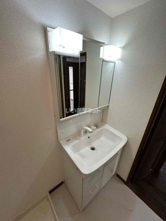 兵庫県神戸市西区南別府1(マンション)の賃貸物件の内装
