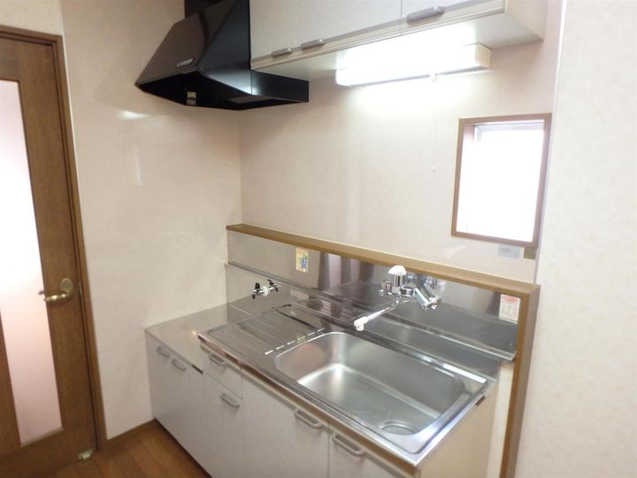 山形県山形市久保田3(アパート)の賃貸物件のキッチン