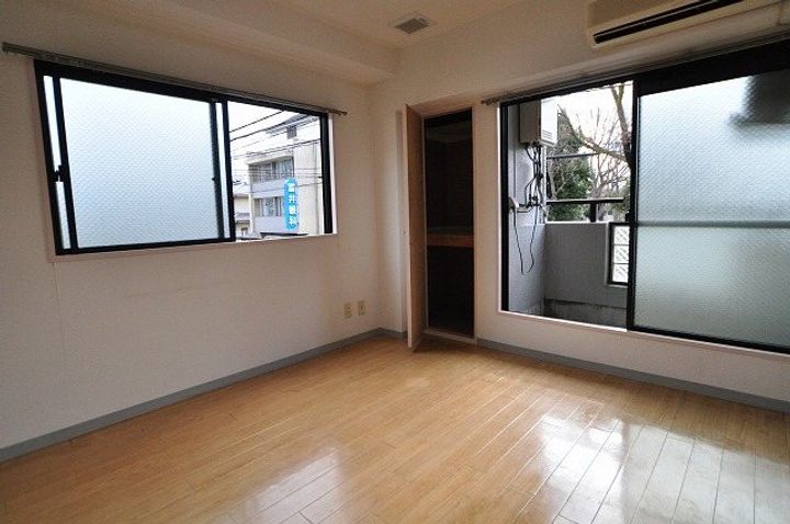 ウィルコートの内装