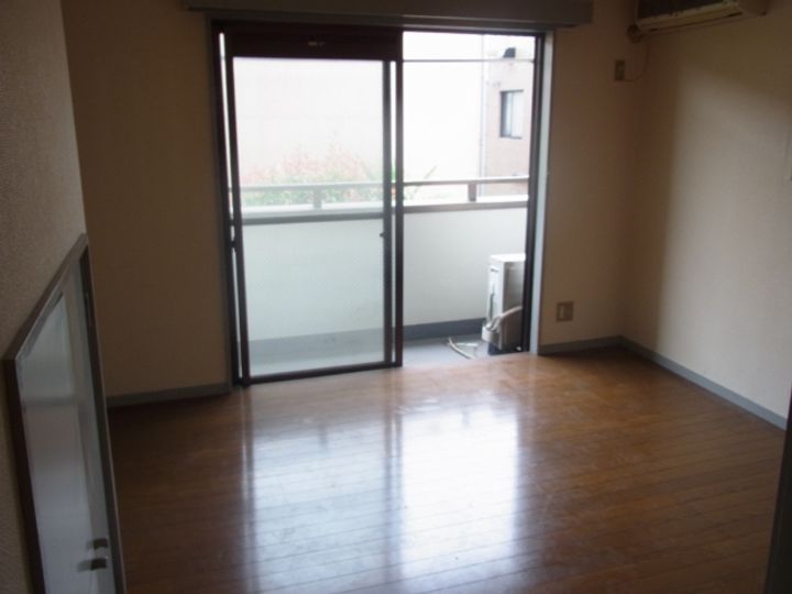 リッチハイツの居間