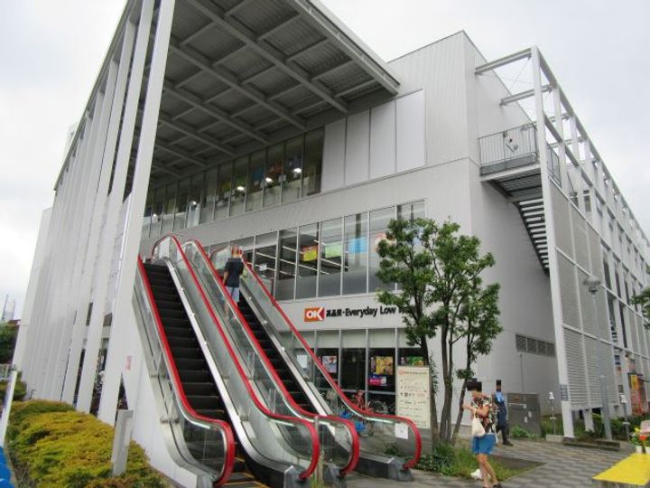 リッチハイツの周辺