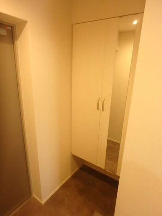 レスポワール正喜の玄関