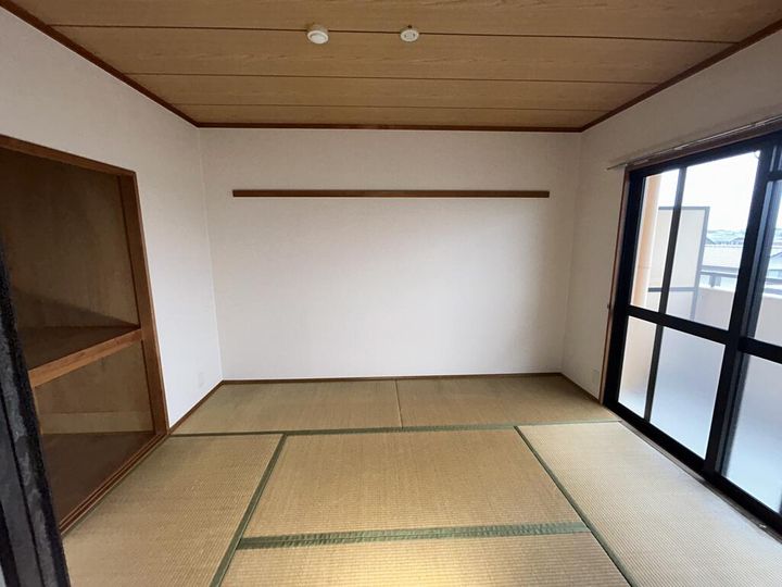 熊本県熊本市東区長嶺南8(マンション)の賃貸物件の居間