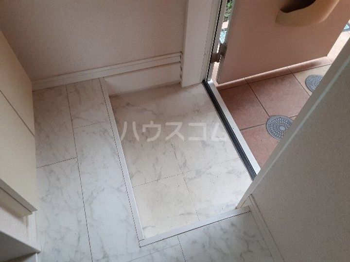 さくら横須賀中央の玄関