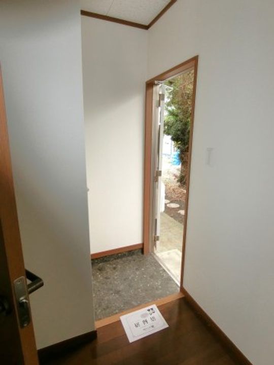 千葉県長生郡一宮町一宮(アパート)の賃貸物件の玄関