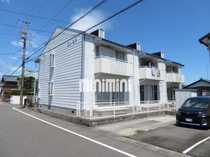 エル白木の外観