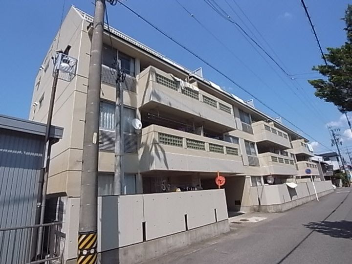 岐阜県岐阜市福光南町(マンション)の賃貸物件の外観