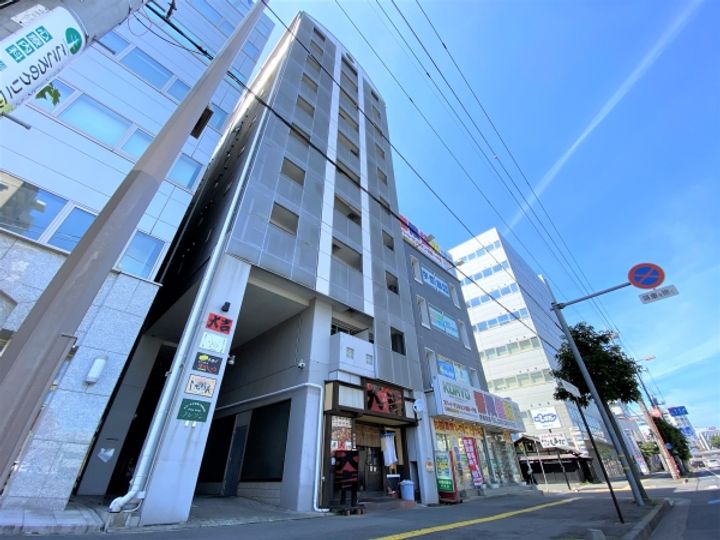 グレースタワー城南の外観