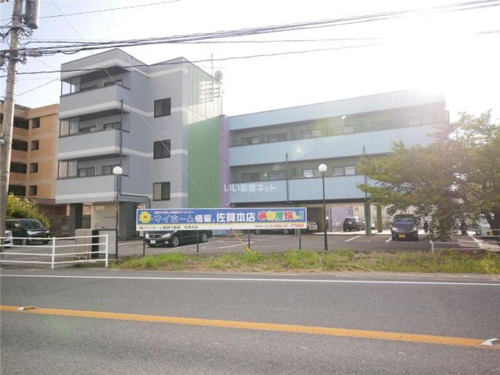 グランドセレブ高木瀬の外観