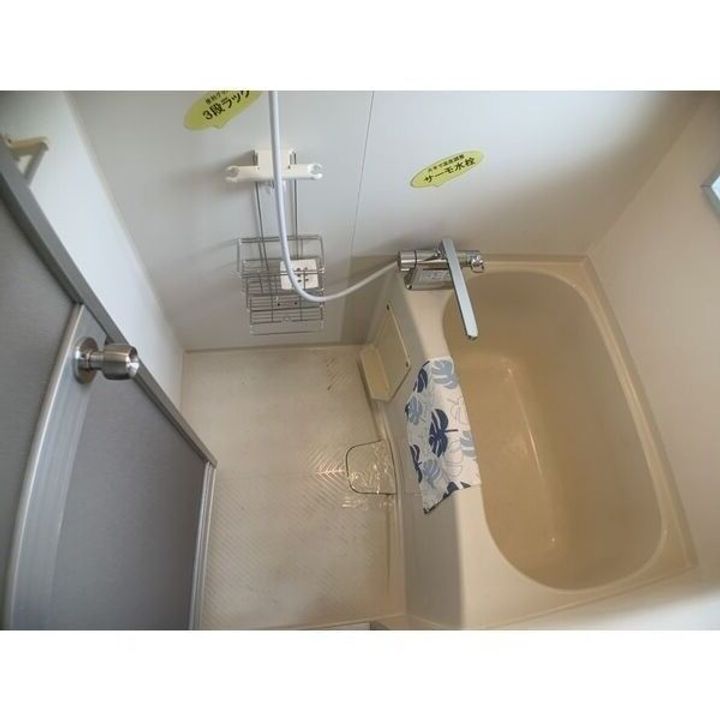 リバーサイドハウスの風呂