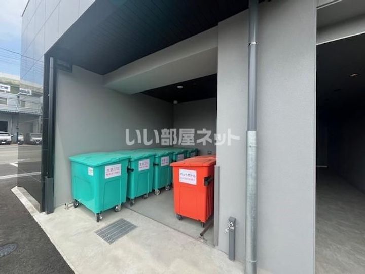 大阪府堺市西区浜寺石津町西1(マンション)の賃貸物件の地図