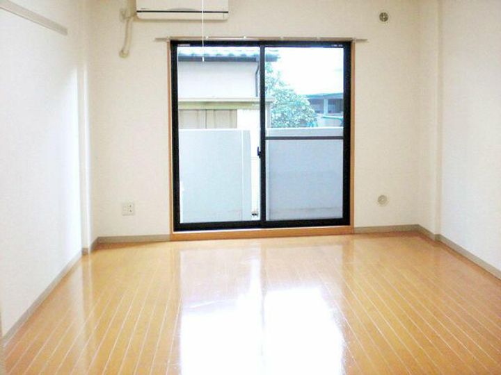 神奈川県大和市中央林間1(アパート)の賃貸物件の居間