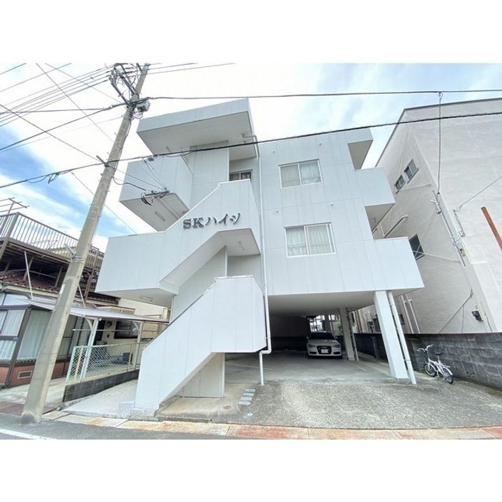 静岡県沼津市庄栄町(アパート)の賃貸物件の外観