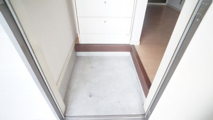 シティハイツ愛の玄関