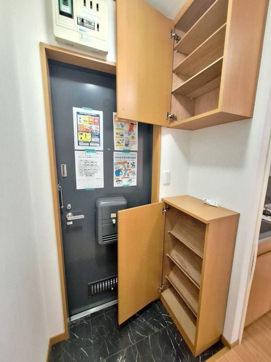 東京都大田区鵜の木1(マンション)の賃貸物件の玄関