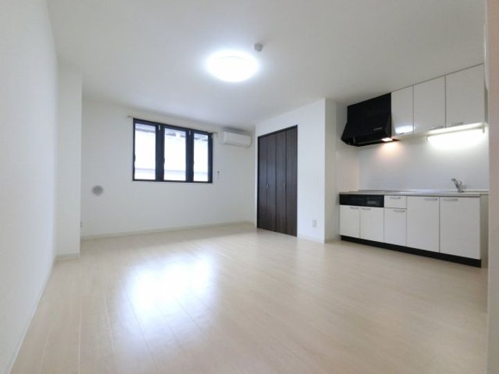 千葉県千葉市中央区長洲1(マンション)の賃貸物件の内装