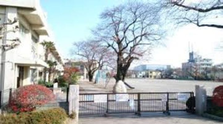 ロワール二本松の周辺