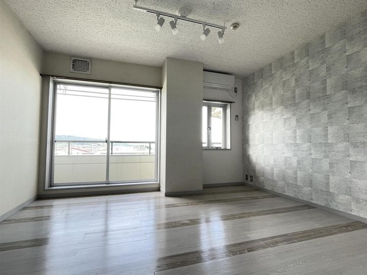 山形県山形市東原町3(マンション)の賃貸物件の居間