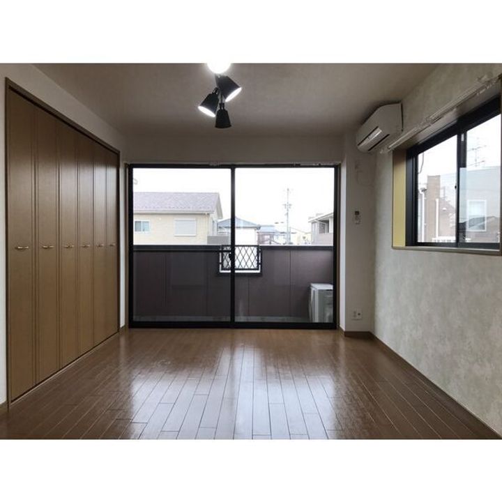 LA CASA弥富IIの居間