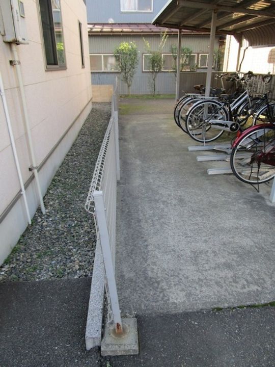 SAJA安江A棟の地図