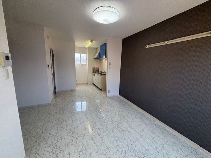 SAJA安江A棟の居間