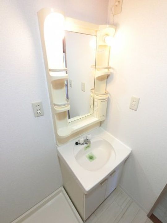 千葉県千葉市稲毛区稲毛東5(マンション)の賃貸物件の内装