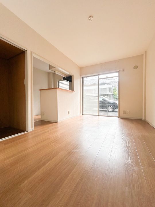 神奈川県川崎市中原区中丸子(一戸建)の賃貸物件の居間