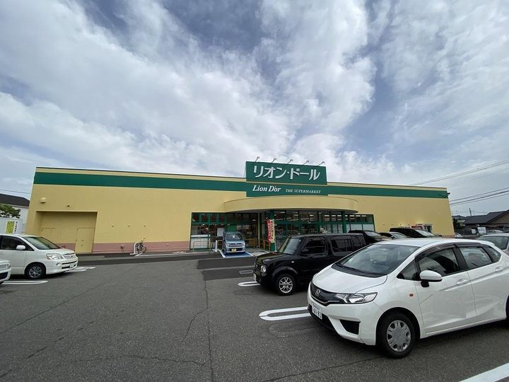 クラリスの周辺