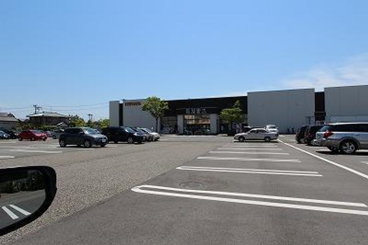 クラリスの周辺