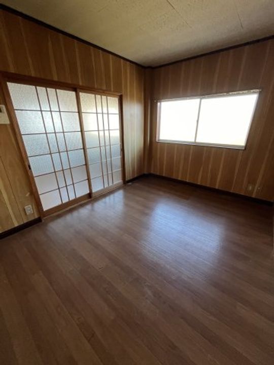 田中ハイツの居間