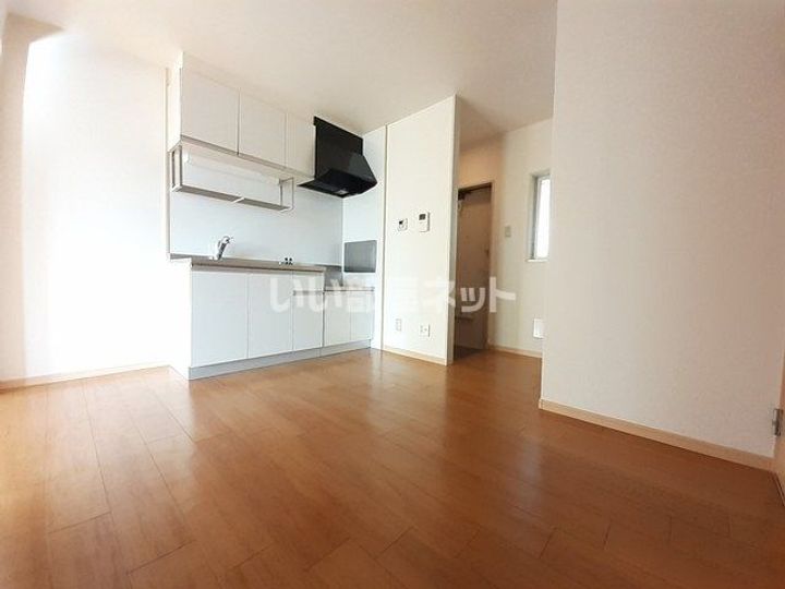 兵庫県加東市下滝野4(アパート)の賃貸物件の居間