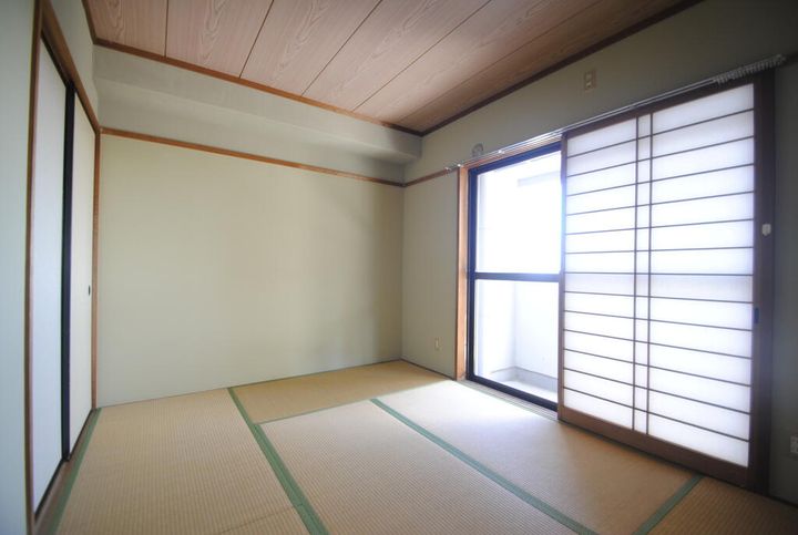 サニーヒル会瀬 1号館の内装