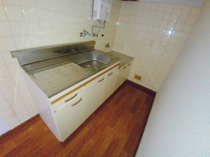 広島県広島市中区大手町5(マンション)の賃貸物件のキッチン